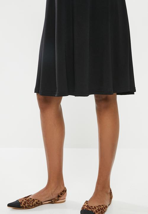 edit Maternity - Fit and flare dress - black