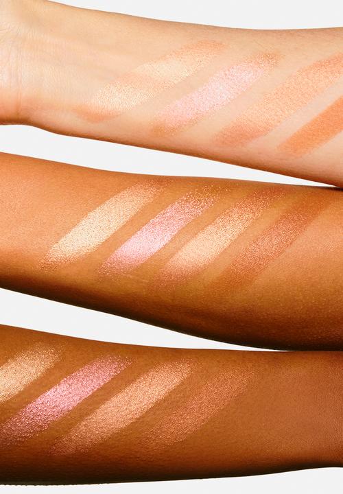 MAC - Starring you star-dipped face compact - oh darling