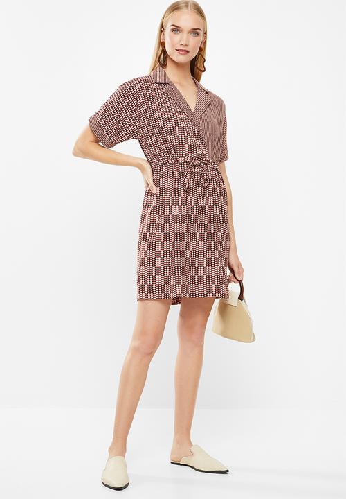 Vero Moda - Arie short wrap dress - multi