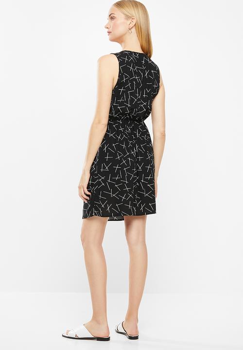 Vero Moda - Simply easy short dress - black