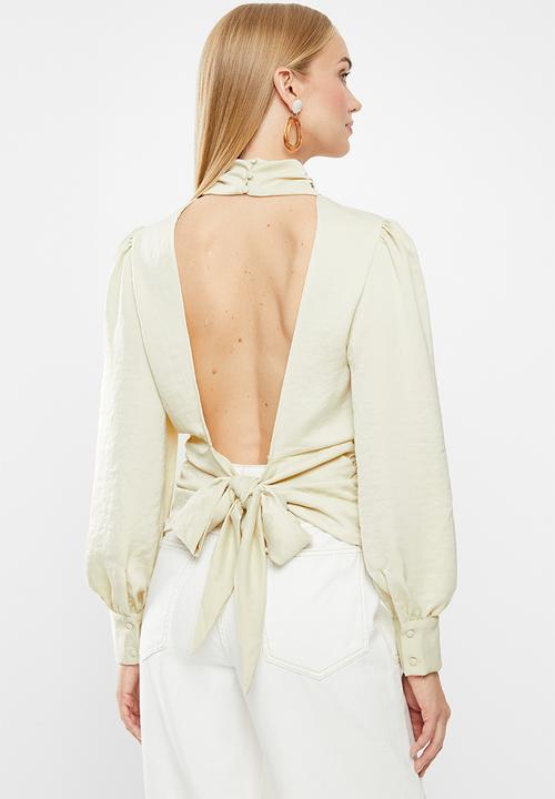 Vero Moda - Jade cut out top - neutral