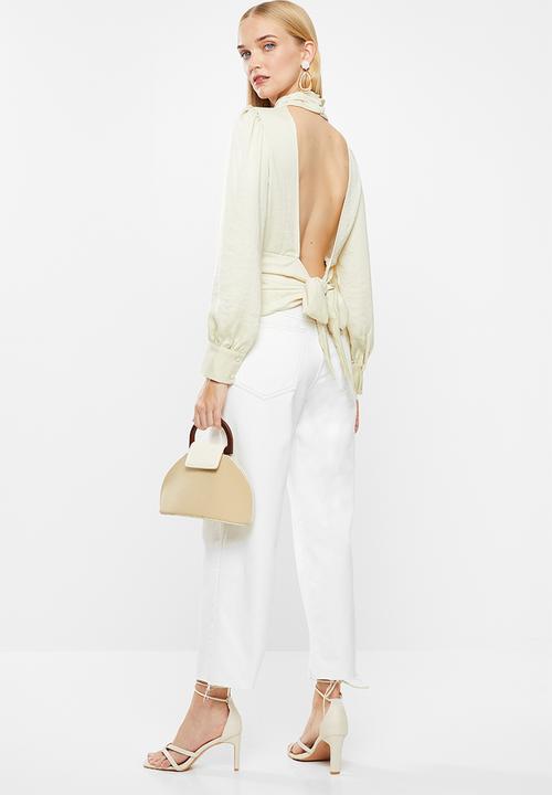 Vero Moda - Jade cut out top - neutral