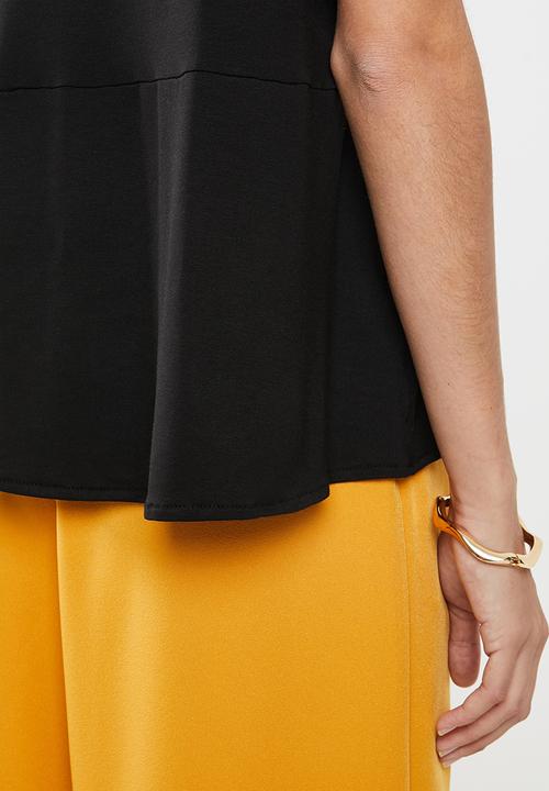 edit - Combo tee - black