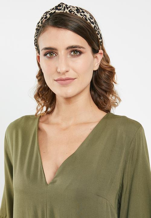 edit - Wide sleeve shift dress - green
