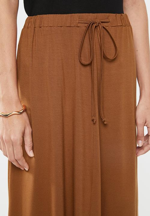 edit - Draw cord midi skirt - tan