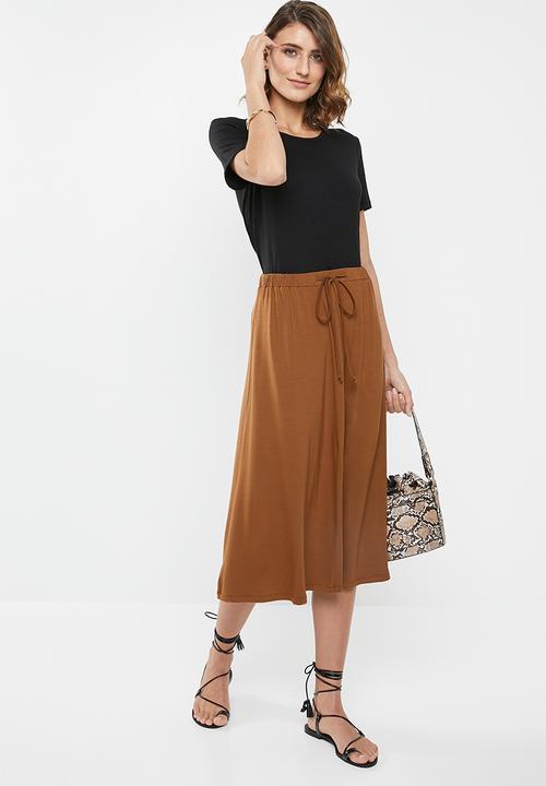 edit - Draw cord midi skirt - tan