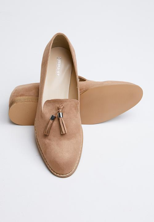 Superbalist - Sansa tassel loafer - blush