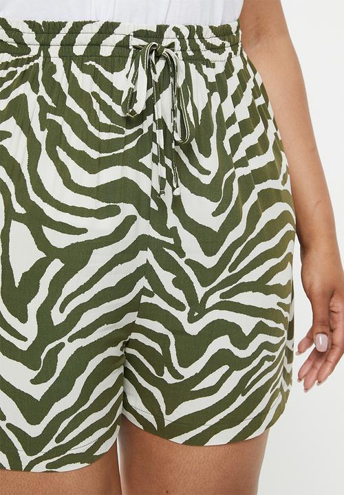 Superbalist - High waist soft shorts - green & white