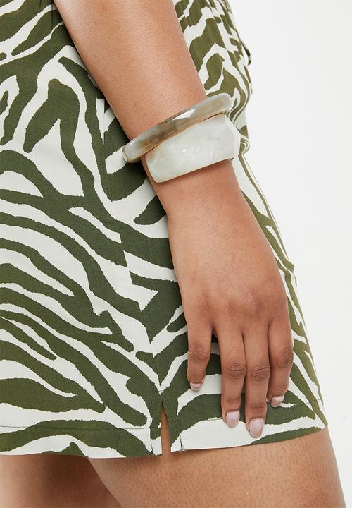 Superbalist - High waist soft shorts - green & white