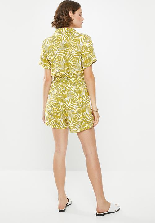 Superbalist - Rivier collar playsuit - green & white