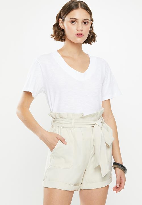 Superbalist - Slouchy slub v-neck tee - white