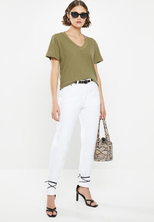 Superbalist - Slouchy slub v-neck tee - khaki