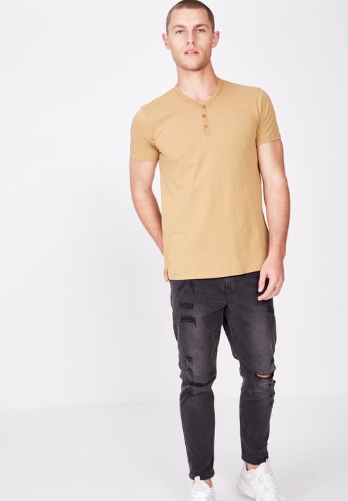 Cotton On - Essential henley - neutral