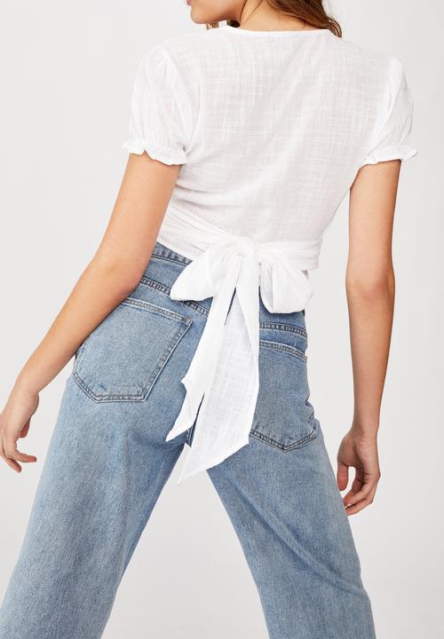 Cotton On - Prairie short sleeve wrap blouse - white