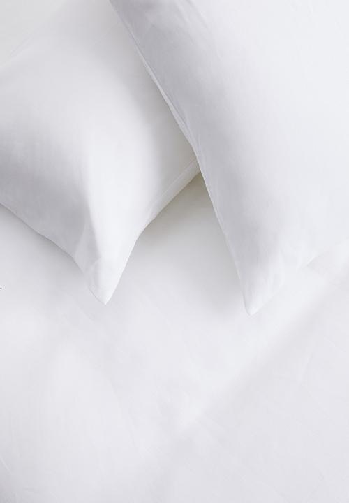 Sheraton Textiles - 100% Linen duvet cover set - white