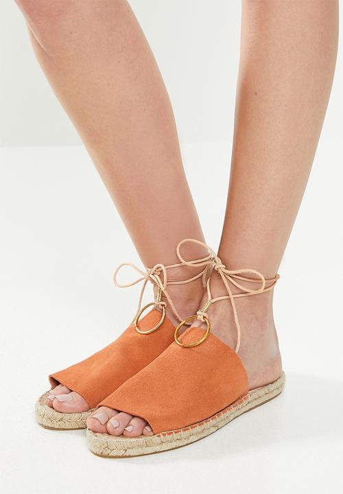 Espadril - Suede slip-on with cord and brass ring - orange