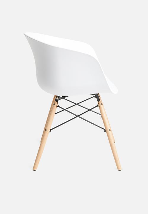 Sixth Floor - Bea chair - white