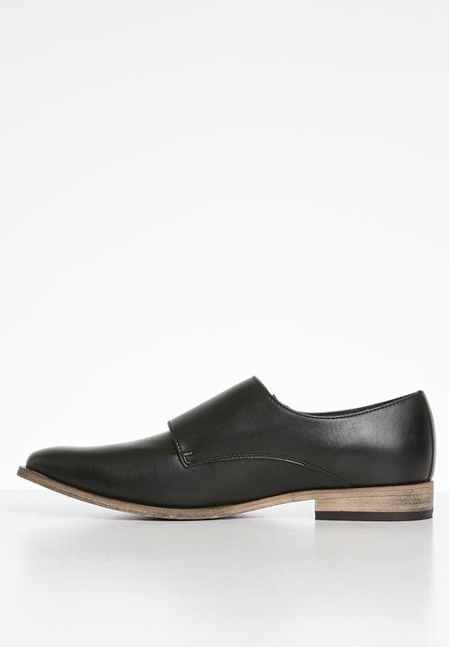 Superbalist - Tommy monk strap shoe - black