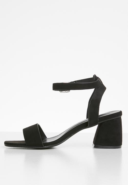 Superbalist - Melissa block heel - black
