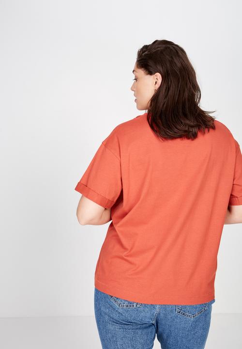 Cotton On - Curve relaxed boyfriend tee - red