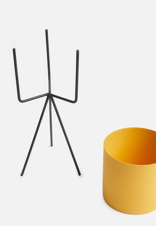 Present Time - Pedestal plant pot set - ochre yellow