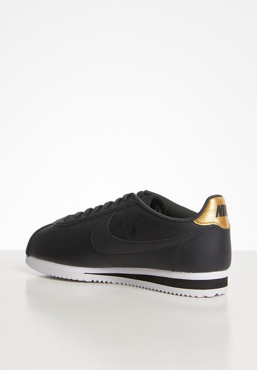 Nike - Classic Cortez - off noir-black-metallic gold