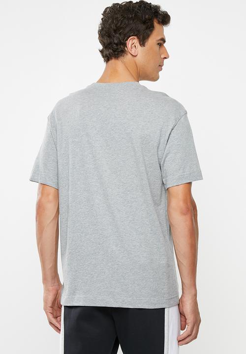 Nike - Classics 1-vtg short sleeve tee - grey