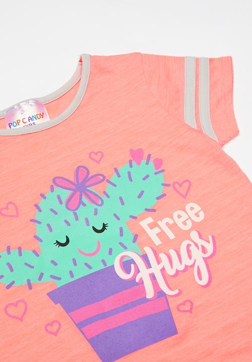 Pop Candy - Free hugs printed T-shirt - coral