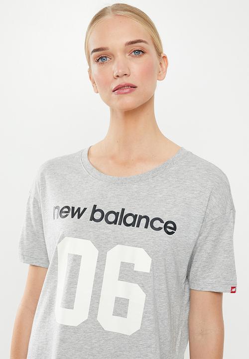 New Balance  - Stadium boxy tee - grey
