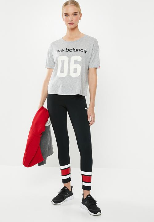 New Balance  - Stadium boxy tee - grey