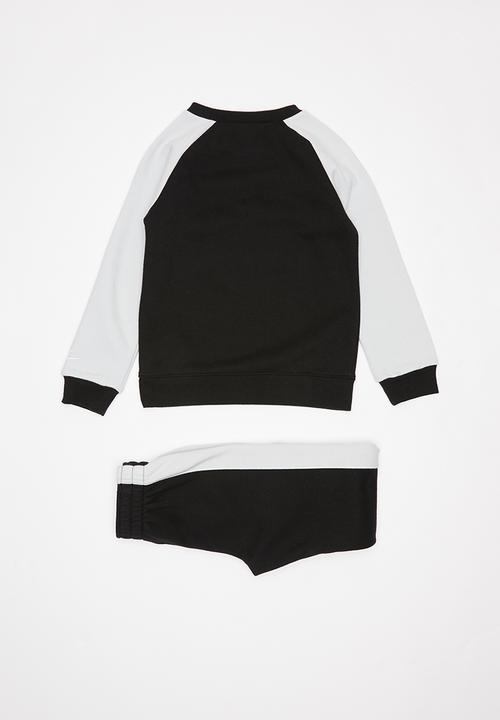 Nike - Nike boys oversized futura crew set - black & white