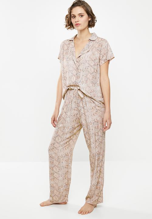 Superbalist - Sleep tee & culottes set - neutral