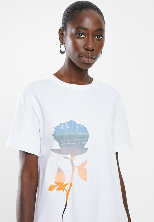 Superbalist - Printed tee with ukiyo rose - white