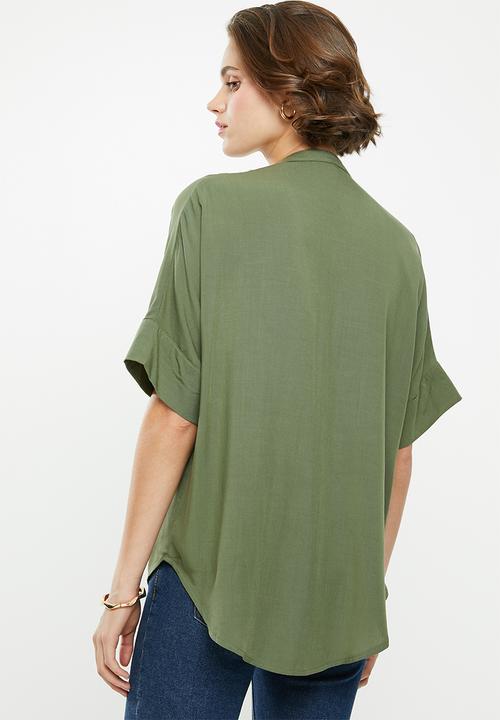 Superbalist - Utility pocket mandarin shirt - green