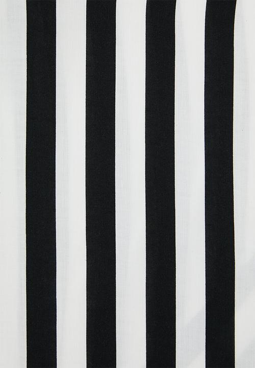 edit Plus - Tie front button through dress - black & white 