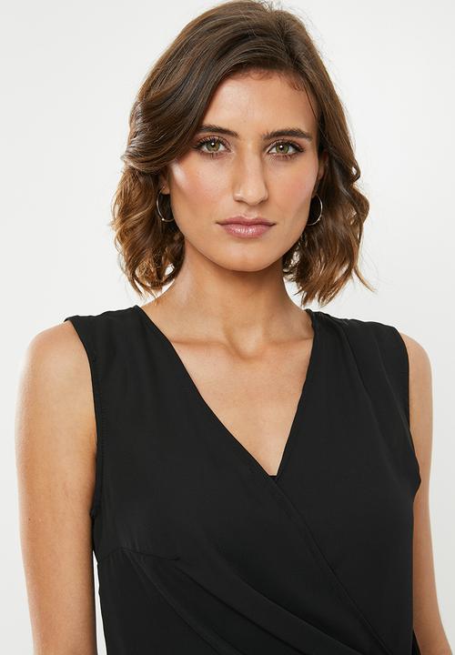 edit - Sleeveless wrap top - black