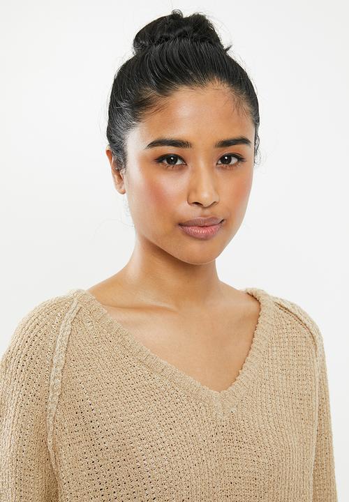 Cotton On - Sadie slouchy boucle v-neck - neutral