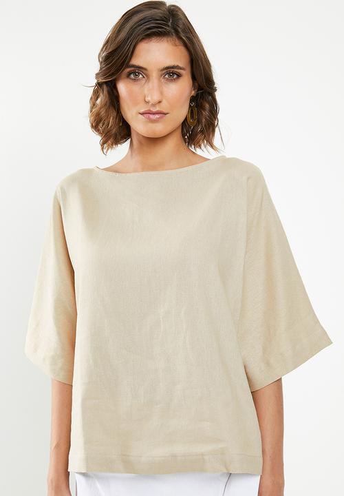 edit - Boxy linen top - neutral