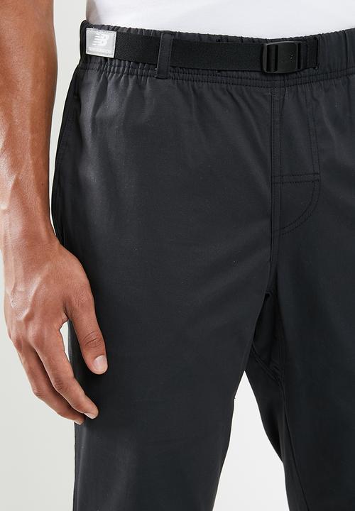 New Balance  - New Balance  athletics woven pant - black 