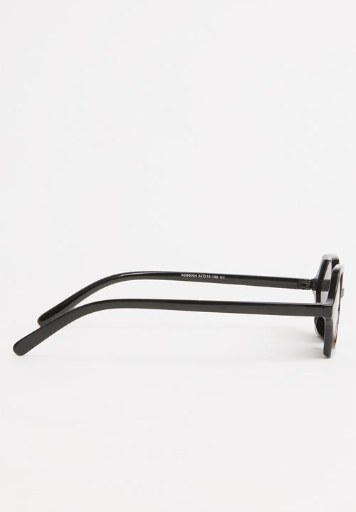 Superbalist - Nancy hexagon sunglasses - black