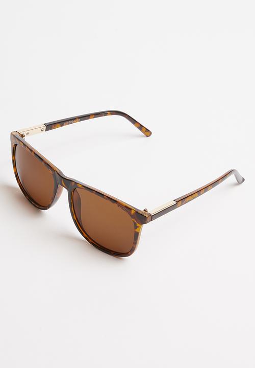 Superbalist - Syd sunglasses - brown