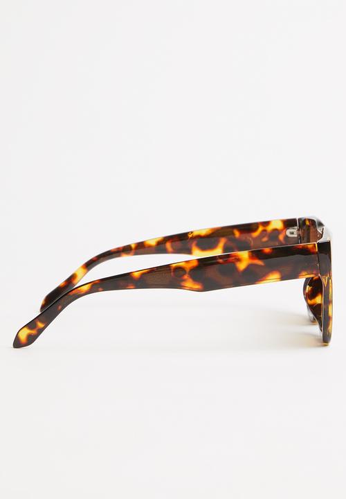Superbalist - Cheryl rectangular sunglasses - brown