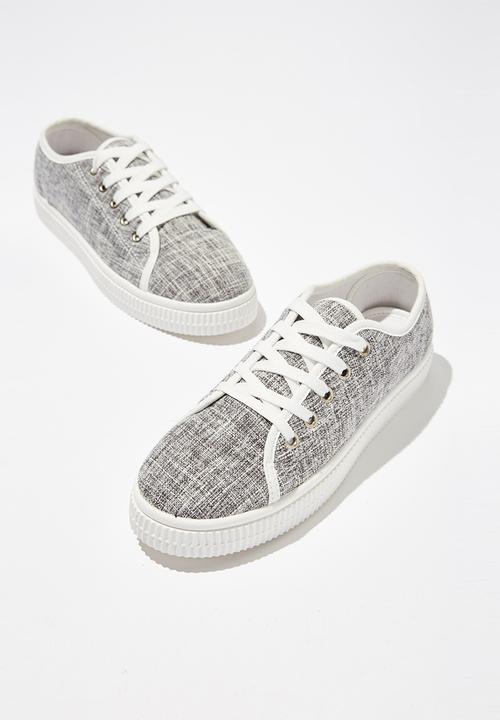 Cotton On - Chelsea creeper plimsoll - grey & white