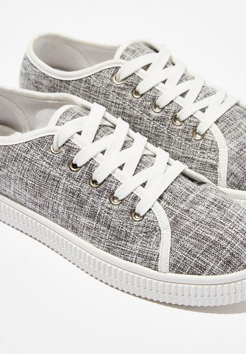 Cotton On - Chelsea creeper plimsoll - grey & white