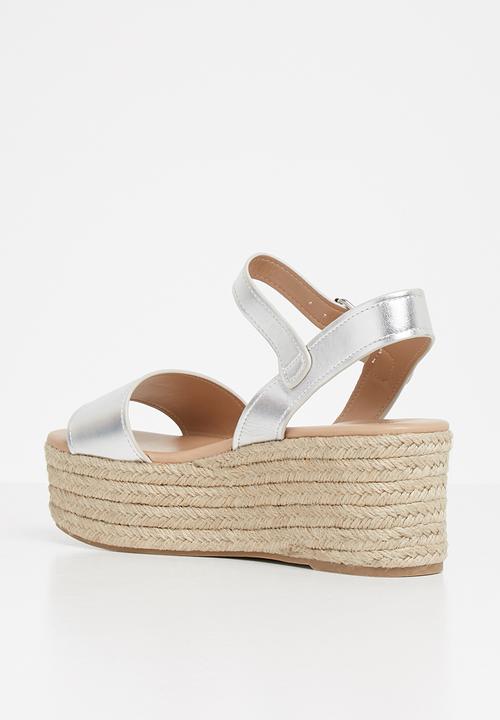 Call It Spring - Siestafiesta wedge - silver