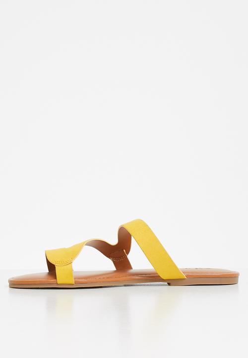 Call It Spring - Roanne sandal - yellow