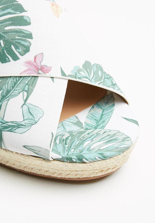 Call It Spring - Andrusha wedge - 965 white multi
