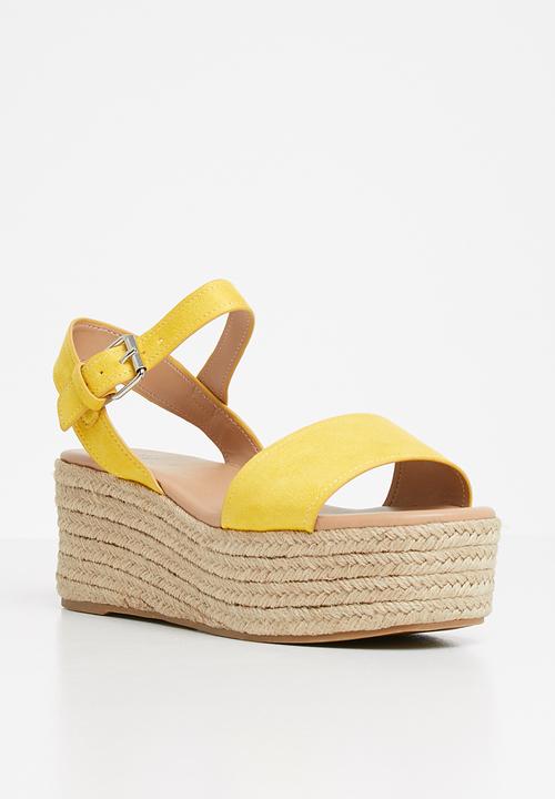 Call It Spring - Siestafiesta wedge - yellow