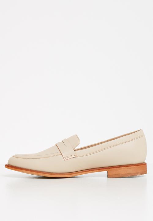 Superbalist - Carry loafer - beige