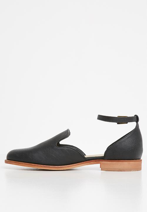 Superbalist - Unathi brogue - black